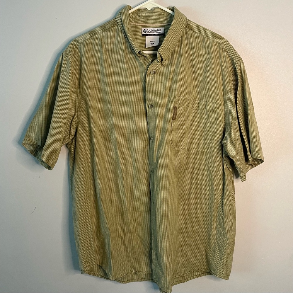 Columbia Green Casual Button Down Shirt Lightweight 100% Cotton